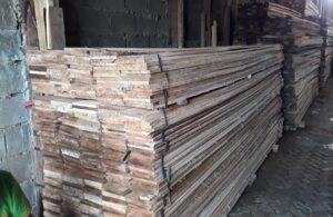 jual kayu borneo, harga kayu borneo, Tempat Jual Kayu Borneo Terbaik: Tips untuk Pilihan yang Bijak